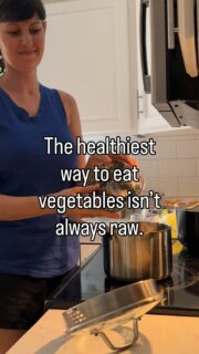 Comment KITCHEN for my favorite non-toxic kitchen gadgets!
Most people skip right past one of the simplest foods that can help them achieve optimal health: steamed vegetables.
We’re constantly sold powders, pills, and the next “miracle” product, yet many of us struggle to eat a single serving of vegetables each day.
Steaming is one of my favorite ways to prepare vegetables because it:
🥦 Makes many vegetables easier to digest
🥕 Improves the availability of some nutrients, like the beta-carotene in carrots
💚 Preserves more nutrients than boiling
🌱 Helps me eat a much larger serving than I would if they were raw
Health doesn’t have to be complicated. Sometimes it’s as simple as filling half your plate with vegetables.
Tonight, steam some broccoli. Add carrots. Toss in green beans or Brussels sprouts. Drizzle with extra virgin olive oil, sprinkle on sea salt, and enjoy the food God created to nourish your body.
*FOR INFORMATIONAL PURPOSES ONLY, NOT MEDICAL ADVICE
#cancersurvivor #homemakeronabudget #bibliodiet