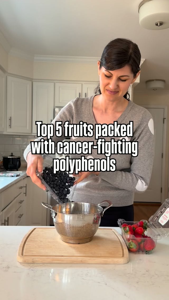 Certain fruits are especially rich in polyphenols, antioxidants, and phytonutrients studied for protecting cells from oxidative stress and supporting the body’s natural defense systems.

Here are 5 fruits packed with some of the most researched protective compounds:

🫐 Berries – loaded with anthocyanins that help protect DNA and reduce inflammation

🍎 Apples – rich in polyphenols like quercetin, especially in the peel

🍇 Grapes – contain resveratrol, studied for regulating cellular health (organic raisins count)

🍅 Tomatoes – high in lycopene, one of the most researched carotenoids

❤️ Pomegranate – incredibly dense in polyphenols like punicalagins

As a cancer survivor, that’s something I take seriously.
Food matters. What we eat every day matters even more.

Comment SUPER if you haven’t read my article on affordable superfoods!

#cancersurvivor #healthylifestyle #bestfoodever