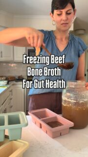 One of the biggest things I changed after cancer was how I nourish my gut. 🤎
Bone broth is one of those simple, old fashioned foods I always want in my freezer. It’s rich in gelatin and amino acids and so easy to add to everyday meals.
I make a big batch, freeze it into cubes, and pull out exactly what I need. 🙌🏼
Comment BROTH and I’ll send you my beef bone broth recipe.
Comment CUBES for the food freezing cubes I use from Amazon!
#bonebroth #gapsdiet #cancersurvivor