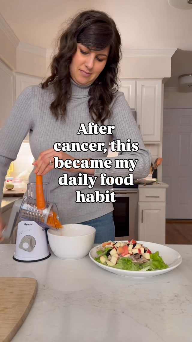 I’m 41 now and I’ve been eating a carrot everyday since my cancer diagnosis at age 38! This is a super easy daily habit everyone can do!

1 raw carrot 🥕 unpeeled = loads of vitamin C

…but I also love lightly steamed carrots for dinner because steaming increases the absorption of beta-carotene.

They’re loaded with beta-carotene, antioxidants, and phytonutrients that support cellular repair, lower inflammation, and help the body detox gently.

Carrots contain unique fibers that can help bind to excess estrogen in the digestive tract so it can be removed from the body instead of reabsorbed.

Comment KITCHEN for a link to my favorite cheese grater! We use it everyday for shredding carrots for salads.

Comment ABC for my carrot juice recipe or SALAD for my anti-cancer chopped salad recipe. 🥕✨

*FOR INFORMATIONAL PURPOSES ONLY, NOT MEDICAL ADVICE

#healthylifestyle #cancersurvivors #hormonebalance