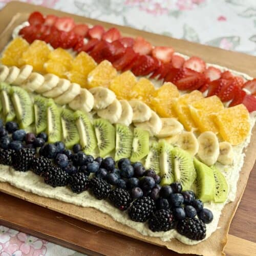 Aimee from Homemaker on a Budget serves a healthy breakfast fruit pizza that is gluten-free.