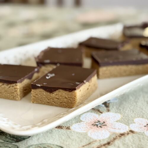 Aimee from Homemaker on a Budget serves a healthy no-bake buckeye bar recipe as a spring treat.