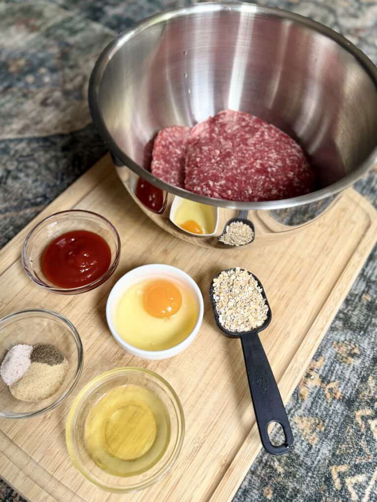 Aimee from Homemaker on a Budget shares her ingredients for making a delicious, simple gluten-free meatballs at home.
