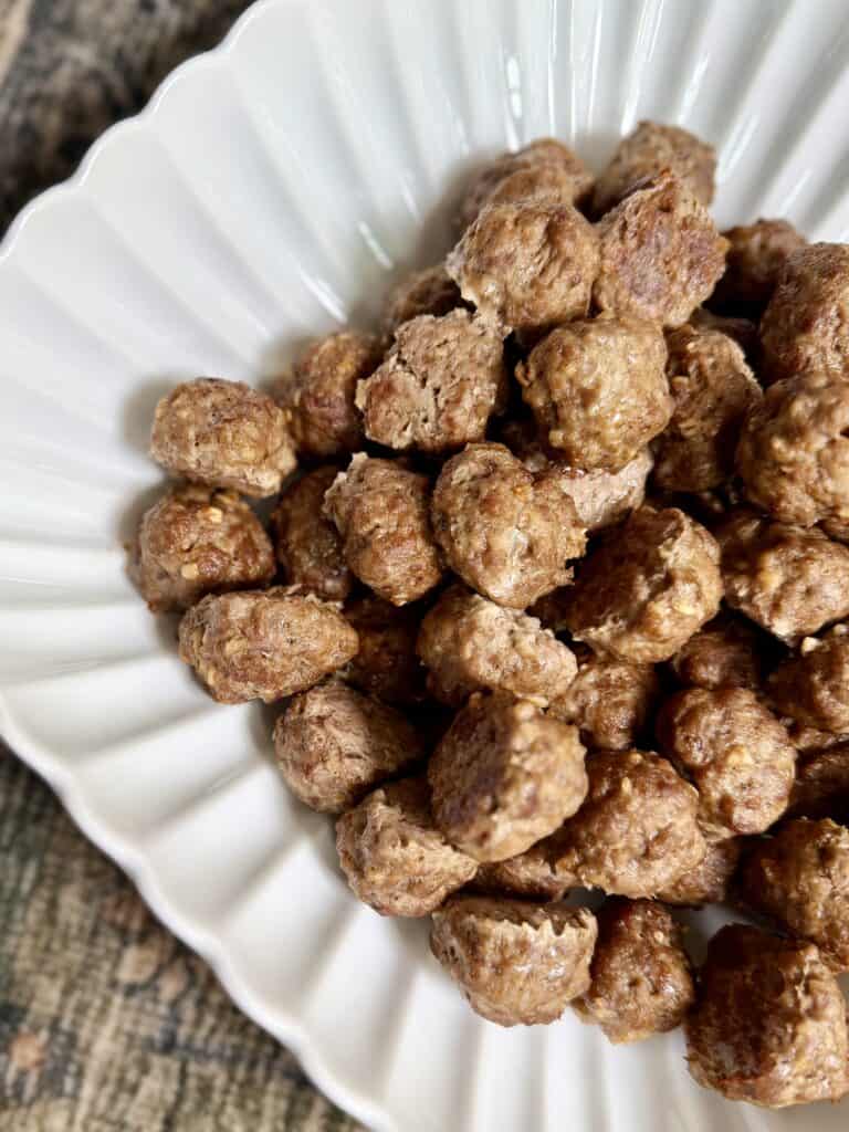 Aimee from homemaker on a Budget gives us delicious gluten-free homemade meatballs.