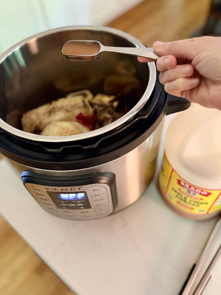 Using the Instant Pot to cook, Aimee from Homemaker on a Budget shares how to achieve the perfect beef marrow bone broth.